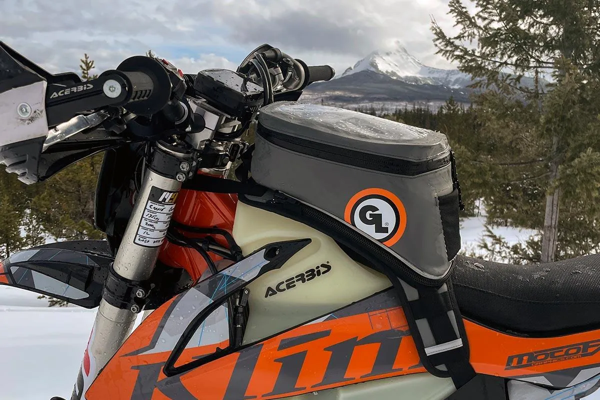 Giant Loop | Diablo Tank Bag - Image 10