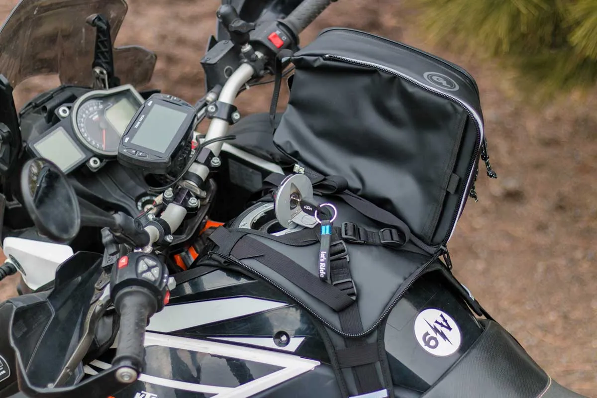 Giant Loop | Diablo Tank Bag - Image 8